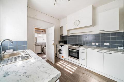 63b Park Road, Kingston Upon Thames, KT2 6DE