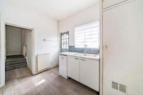 63b Park Road, Kingston Upon Thames, KT2 6DE