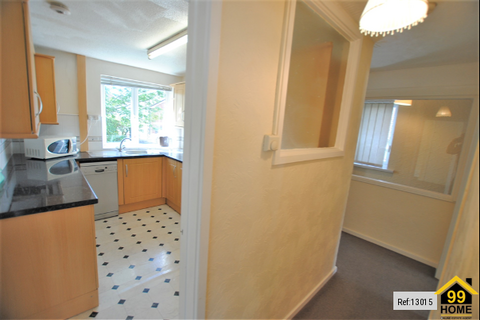 2 bedroom maisonette to rent, Pennant Crescent, Cardiff, S Glamorgan, CF23