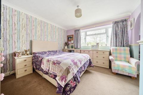 3 bedroom link detached house for sale, Aylesbury,  Buckinghamshire,  HP18