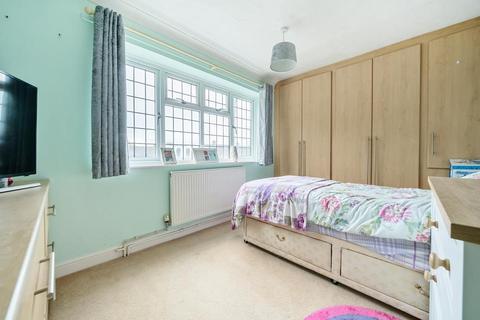 3 bedroom link detached house for sale, Aylesbury,  Buckinghamshire,  HP18