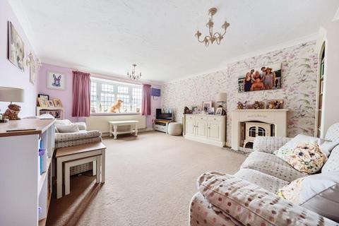 3 bedroom link detached house for sale, Aylesbury,  Buckinghamshire,  HP18