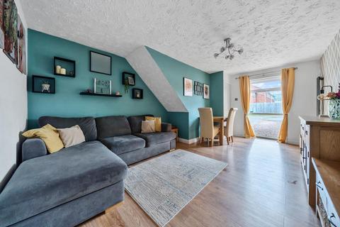 2 bedroom end of terrace house for sale - Whitecross,  Hereford,  HR4