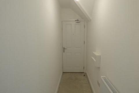 2 bedroom flat to rent, Charlton Arms Close, Telford TF1