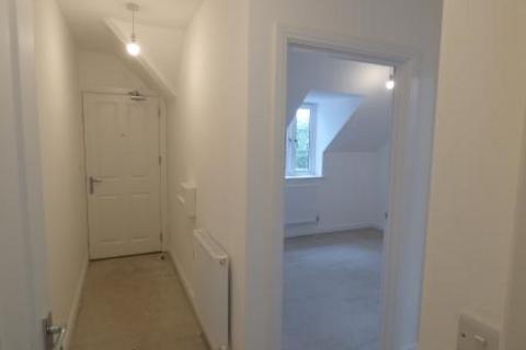 2 bedroom flat to rent, Charlton Arms Close, Telford TF1
