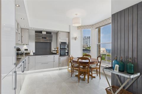 3, Arlington Villas Apartments Sommers Crescent, Ilfracombe, EX34 9DP
