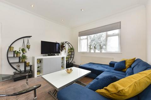 2 bedroom flat for sale, Argyle Road, Ealing