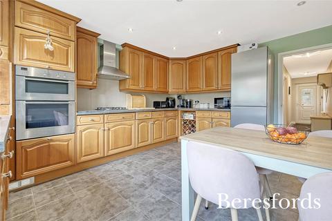 11 Regency Court, Brentwood, CM14 4LU