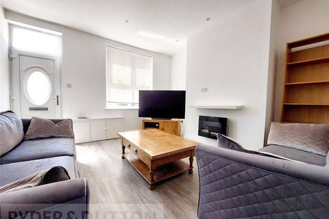 2 bedroom end of terrace house for sale - Alfred Street, Shaw, Oldham, Greater Manchester, OL2
