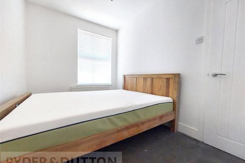 98 Alfred Street, Shaw, Oldham, OL2 7SG