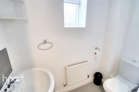 12 Flaxley Road, Lincoln, LN2 4GL