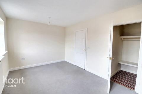 12 Flaxley Road, Lincoln, LN2 4GL