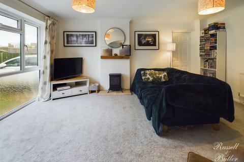 4 bedroom detached house for sale - Gilbert Scott Road, Buckingham, Buckinghamshire, MK18