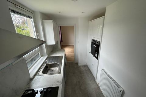 2 bedroom flat to rent, Glasgow Road, Ratho Station, Edinburgh, EH28