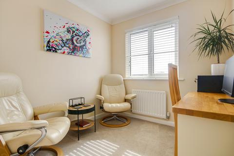 20 Brynsworthy Park, Roundswell, Barnstaple, EX31 3RB