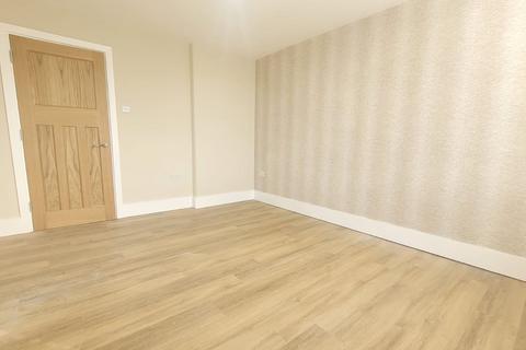 2 bedroom flat to rent - Colney Hatch Lane, London N10