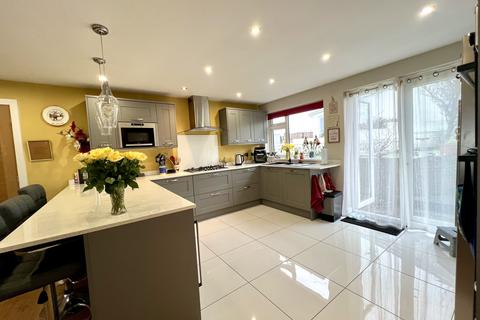 Ridgeway Pleasant View, Bedlinog, Treharris, CF46 6SF