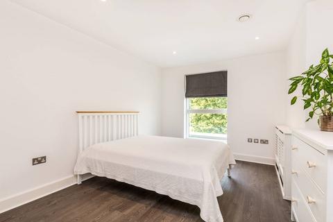 2 bedroom flat for sale - Plaistow Lane, Bromley, BR1