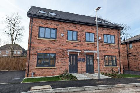 4 bedroom semi-detached house for sale, Plot 19, The Prestwich at Oaklands, Hesketh Meadow Lane WA3