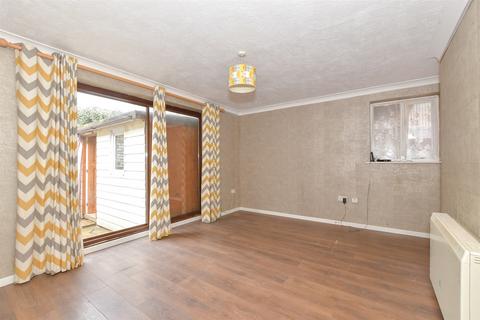 1 bedroom ground floor flat for sale, Campbell Road, Bognor Regis, West Sussex