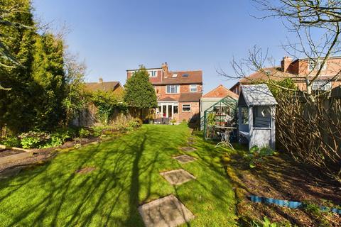 4 bedroom semi-detached house for sale, Radnor Drive, Southport PR9