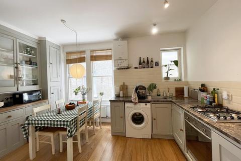 2 bedroom apartment to rent - Peckham Road, Camberwell, London, SE5