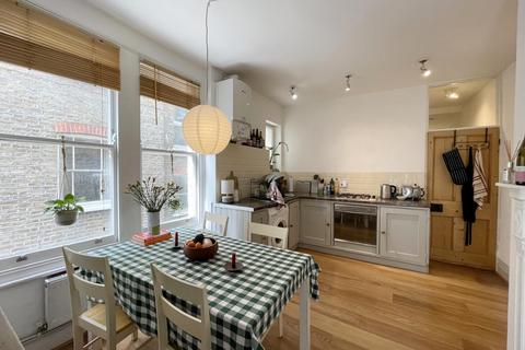 2 bedroom apartment to rent - Peckham Road, Camberwell, London, SE5