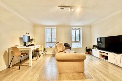 2 bedroom apartment to rent, Clarence Road, London E5