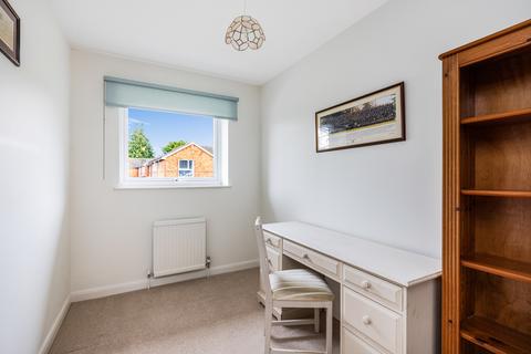 25 Griffin Way, Bookham, Leatherhead, KT23 4JJ