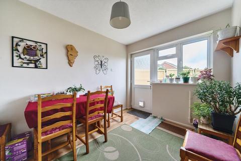 64 Coromandel, Abingdon, OX14 5QB