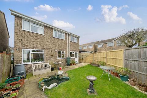 64 Coromandel, Abingdon, OX14 5QB