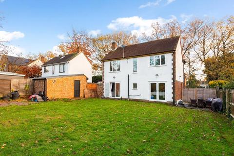 5 Chobham Road, Frimley, Camberley, GU16 8PG