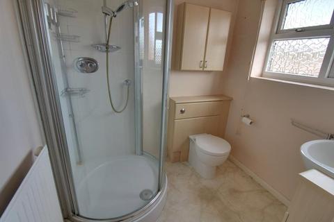 13 Elgin Way, Frimley, Camberley, GU16 9YH