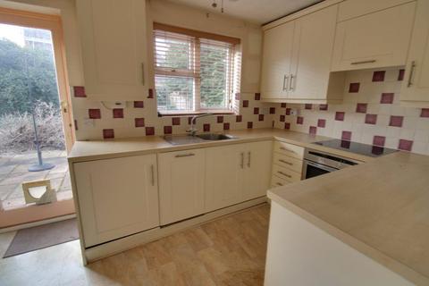13 Elgin Way, Frimley, Camberley, GU16 9YH