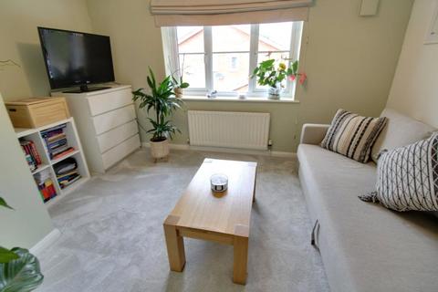 7 Shackleton Close, Ash Vale, Aldershot, GU12 5SB