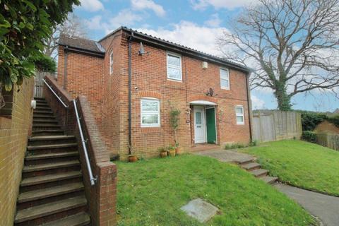 2 bedroom semi-detached house for sale - Frimley, Camberley GU16