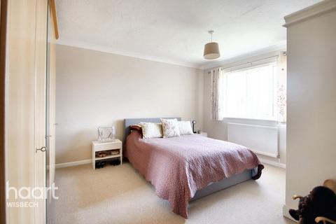 3 bedroom detached house for sale, Smeeth Road, Marshland St James