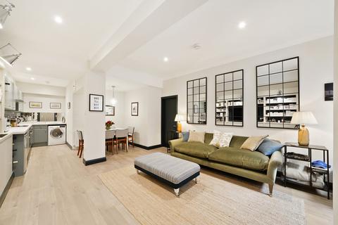 1 bedroom flat to rent, BF Palace Court