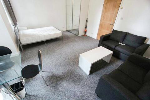 1 bedroom flat to rent, 6-8 Chatham Grove, Manchester, M20