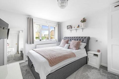 16 Hurst Close, Chandler's Ford, Eastleigh, SO53 3PA