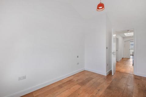 2 bedroom apartment for sale - Queensway, London W2