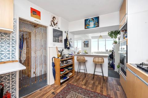 4 bedroom flat for sale, Kings Road, Brighton, East Sussex, BN1