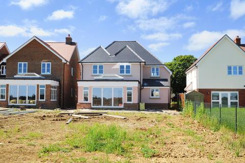 4 bedroom detached house for sale, Follyfield Gardens, Stebbing