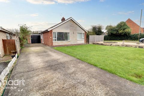 3 bedroom detached bungalow for sale, Saxon Close, Metheringham