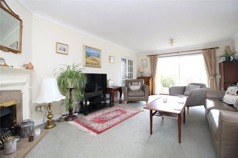 3 bedroom bungalow for sale - Milford Road, New Milton, Hampshire, BH25