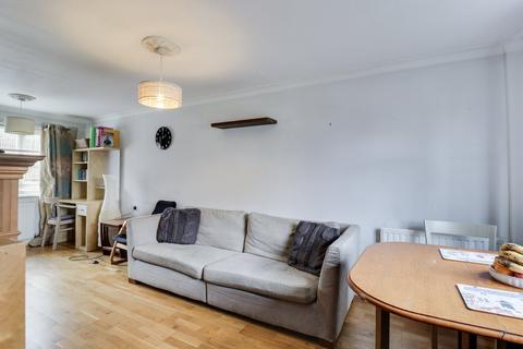 3 bedroom end of terrace house for sale, Melrose Grove, Horsforth, Leeds, West Yorkshire, LS18