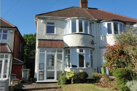 3 bedroom semi-detached house for sale - Delrene Road, Shirley, Solihull, West Midlands B90 2HP