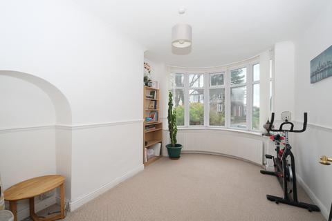 100 Delrene Road, Shirley, Solihull, B90 2HP