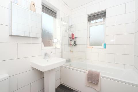 100 Delrene Road, Shirley, Solihull, B90 2HP