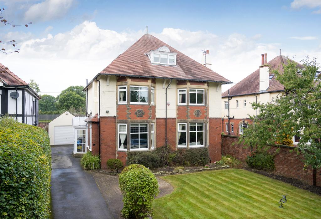 Rossett Green Lane, Harrogate 5 bed detached house £1,100,000